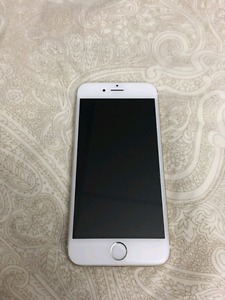 iPhone 6S, 16 gb, gold, Excellent Condition. 