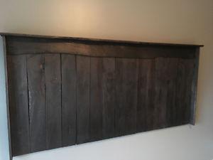 pallet wood coolers,headboards and coffe tables