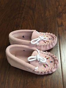 Baby Moccasins Size 4