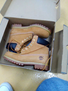 Brand new pair of timberland boots