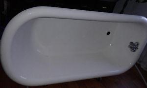 Cast iron tub