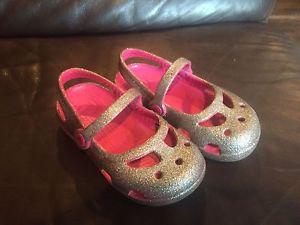 Crocs Mary Jane Style Sandals in size Toddler 7 pink
