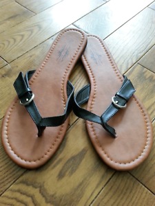 Flip Flops -- NEW