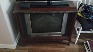 French provincial stereo/tv