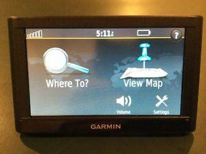 GARMIN NUVI 52LM 5" GPS  MAPS