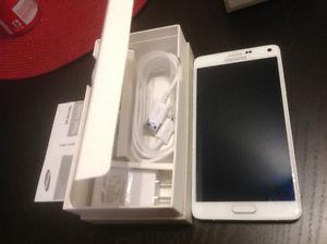 Galaxy note 4 white 32gig mint