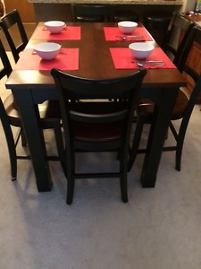 Gorgeous dining table