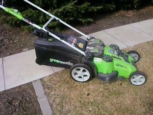 Greenworks Rechargeable Mower