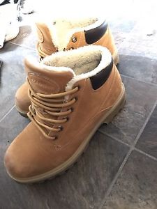 Men's Size 7 Lugs Boots