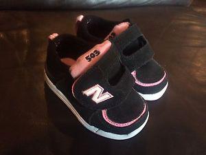 New Balance Velcro Toddler size 4 Shoes