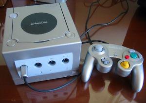 Nintendo Gamecube with lots of extras