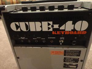 Roland Cube 40 Keyboard Specialist Music Amp with cover