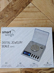 Smart weigh milligram scale