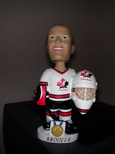  TEAM CANADA OLYMPIC GOLD MARTIN BRODEUR BOBBLE HEAD