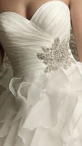 Wedding dress Allure 