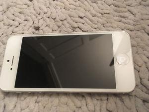 iPhone 5 mint condition Telus is carrier