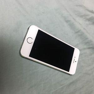 iPhone 5s, brand new condition, unlocked