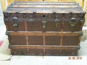 steamer trunk great shape