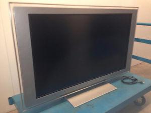 52" SONY TV - delivery available