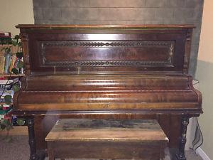 Antique Piano