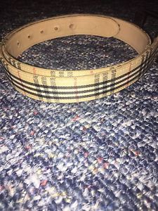 Burberry belt