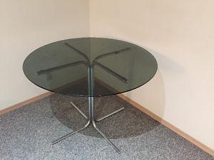 Dinning table