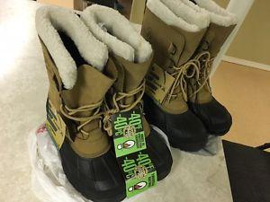 Kamik winter boots for sale- brand new with original tag
