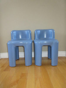 LITTLE TIKES CHAIRS