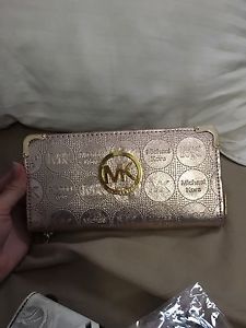 MICHAEL KORS WALLET