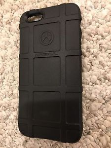 Magpul iPhone 6/6s field case. New