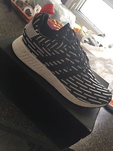 Nmd r2 sz 11 ds
