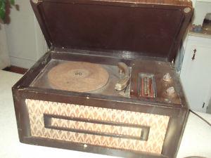 Old 78 rpm record player. Motor works but needs cleaning.