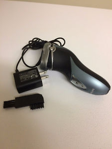 RECHARGEABLE PHILIPS SHAVER SOLD PPU