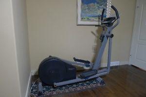 Reebok Elliptical 525 Trainer