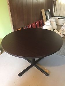 Round table- new condition