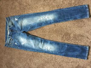 Saleeee: Women jeans brand new- 10$ each
