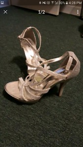 Silver Highheel Shoes