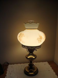 TABLE / HURRICANE LAMP obo