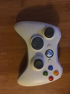 Wanted: 2 Xbox 360 controllers