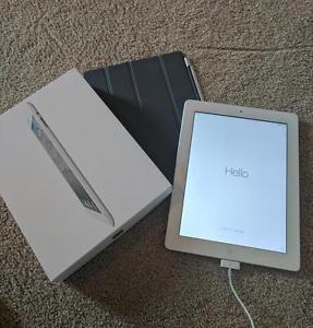 White iPad 2 16 GB