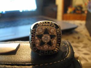 dallas cowboys  replica championship ring!