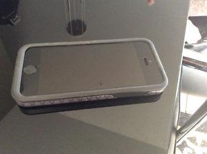 iPhone 5S 64 GB with otter case