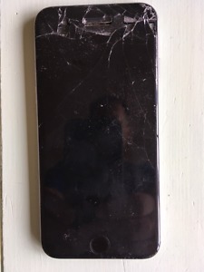 iPhone 6, cracked screen but works fine