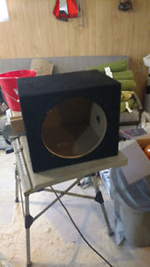 12 inch enclosed subwoofer box