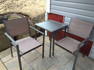 Bistro set table and 2 chairs