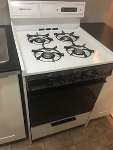 Borwn 24 inch gas stove