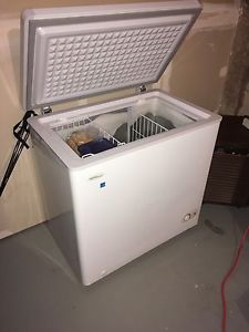 Danby 5.0 cubic foot chest freezer
