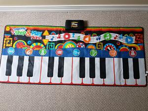 FS: kids giant piano