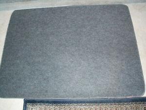 Floor mat - Great shape 48 x 36 inches