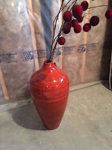 Free decorative vase